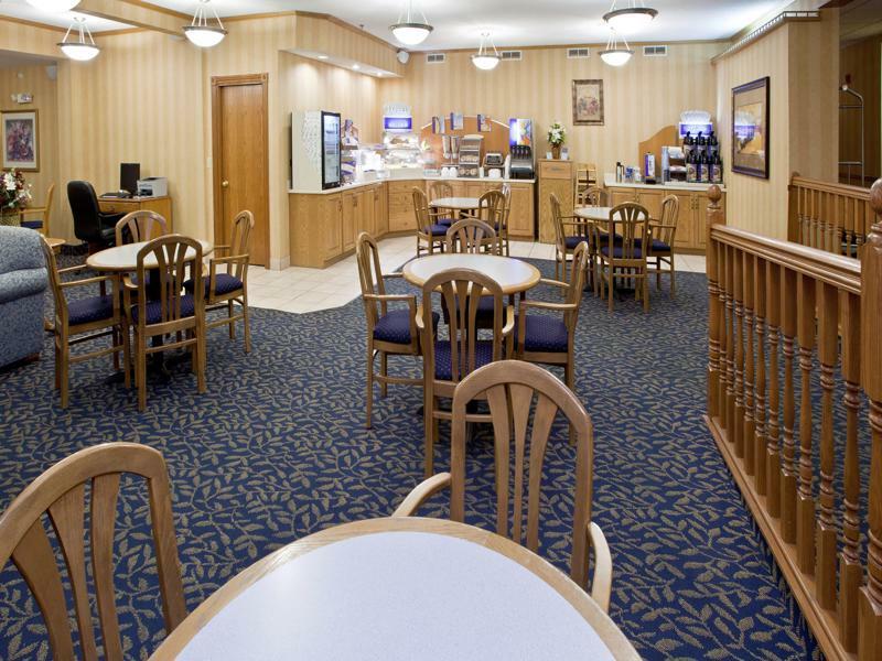 弗里蒙特安哥拉地区智选假日酒店 外观 照片